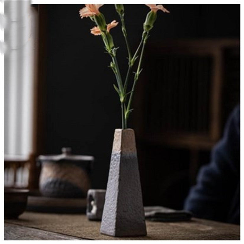 Gold Ceramic Zen Bud Vase – 3 Minimalist Shapes